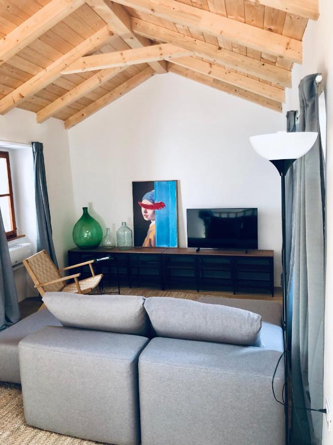Seayou!***Charming 1-Bedroom Rental Unit In The Old City Center Of Cres Exterior foto