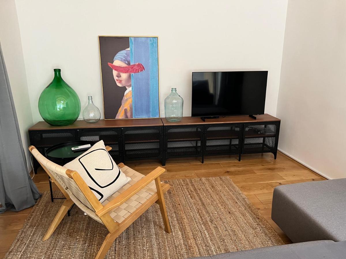 Seayou!***Charming 1-Bedroom Rental Unit In The Old City Center Of Cres Exterior foto